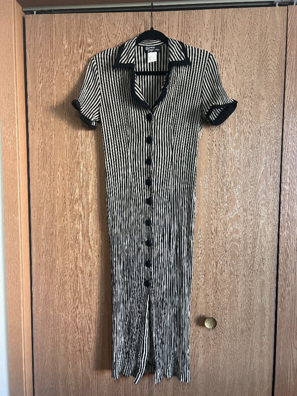 Dawn Joy Fashions Vintage Striped Dress